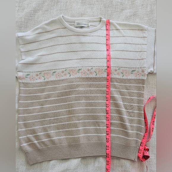 Neutral Floral Romantic Spring Sweater - Picture 6 of 8